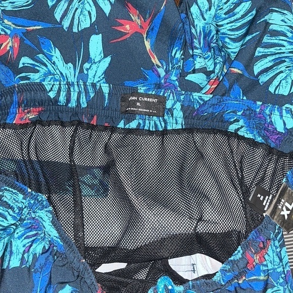 Ocean Current Mens 6.5 in. Capricorn Swim Short Sz XL - Picture 7 of 7